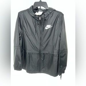 Nike Windbreaker (brand new)